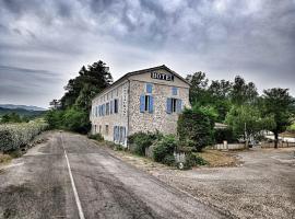 Hôtel Restaurant L Orée du Vercors，位于Montmaur-en-Diois的酒店