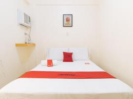 RedDoorz @ Golden Skye Hotel Guagua，位于Guagua的酒店