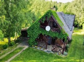 Brzozowy Chillout，位于Dubeninki的酒店