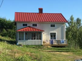 Village Cottage In The High Coast Area，位于Bålsjö的酒店