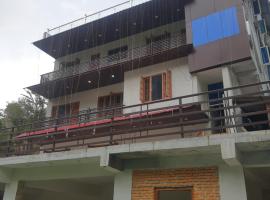 LA SIESTA INDIA CHAMBA -(HOTEL HAVEN AND HILLS)，位于恰姆巴的酒店