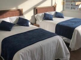 Hotel Amiraty，位于伊皮亚莱斯的酒店