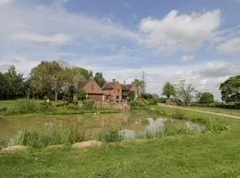 Rowlands House