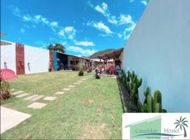 Casamar Hostel e Camping Guarujá，位于瓜鲁雅的酒店