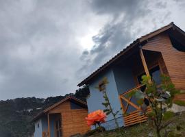 Cabanas Sol Poente，位于邦雅尔丁-达塞拉的山林小屋