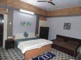 POP 89850 Mansarovar Hotel，位于Bālotra的酒店