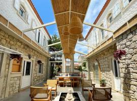 Monk Hotel Alaçatı，位于阿拉恰特的精品酒店