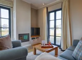 Reetland am Meer - Premium Reetdachvilla mit 3 Schlafzimmern, Sauna und Kamin F19