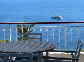 MyBlueVista LUXURY PANORAMIC SEA VIEW APARTMENTS CAP D AIL NEAR MONACO，位于卡普戴尔的酒店