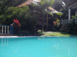 Hotel Cabañas Paradise，位于Chulumani的酒店