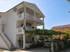 Guest House Marković，位于布德瓦的酒店