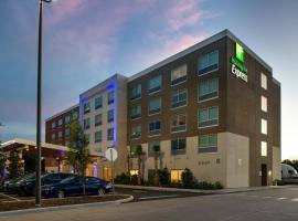 Holiday Inn Express Orlando - South Park, an IHG Hotel，位于奥兰多Crossings Shopping Center附近的酒店