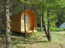 Glamping Pod，位于诺尔德霍尔茨的酒店