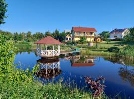 Dolina Miodu - Kaszuby, Sauna, Gorąca Balia，位于Borowina的农家乐