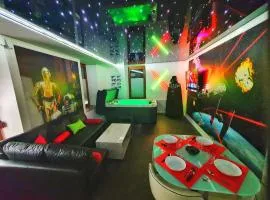 GALAXY SPA-4 Pers-Jacuzzi-Insolite-Parking-Jardin-Clim-Colmar
