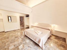 Villa Manini suites，位于马达莱纳的低价酒店