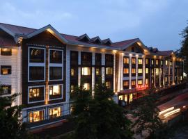 Ramada by Wyndham Gangtok Hotel & Casino Golden，位于甘托克的豪华酒店