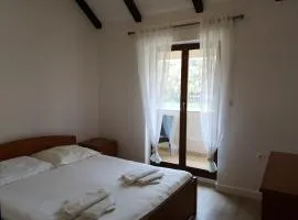 皮卡拉旅馆