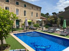 La Marelle Maison d hôtes à 500m du Canal du Midi，位于La Redorte的酒店
