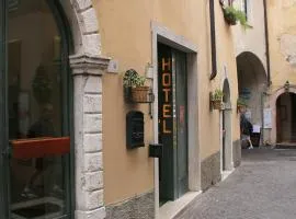 Hotel Modena old town