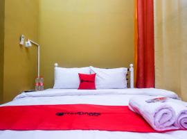 RedDoorz Syariah near Exit Toll Ngemplak Solo，位于Sawahan的酒店