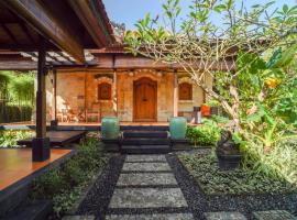 Giri Bhagawan Villas & Spa，位于努沙杜瓦的酒店