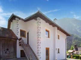 Cozy Holiday Home in Tyrol near Ski Area，位于厄茨的酒店