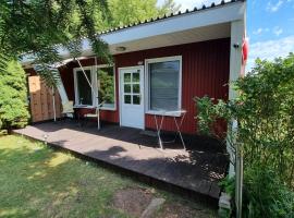 Bungalow (hälfte) Steuerbord Ahlbeck (Usedom)，位于塞巴特阿尔贝克的酒店