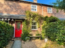 Drake Cottage - riverside retreat, Jackfield, Ironbridge Gorge, Shropshire，位于Coalport的酒店