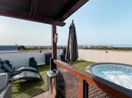 Sunset Deluxe con jacuzzi, piscina y barbacoa