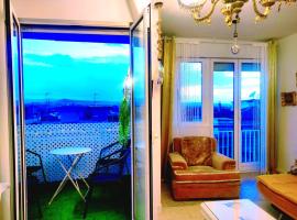 Rosalia 5 Estrellas - Garaje Free - 90m2，位于格拉纳达的高尔夫酒店