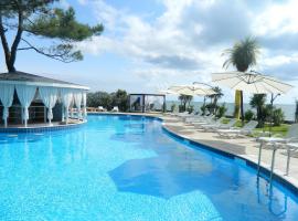 Andamati Beach Resort，位于格里戈莱蒂的酒店