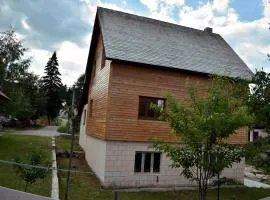 Srna Chalet - Rooms