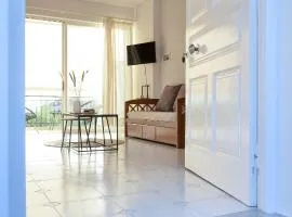 Minimal Sea House
