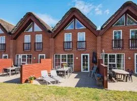 8 person holiday home in Rømø-By Traum