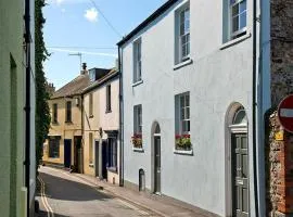 The Arched House