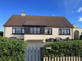 Immaculate 4-Bed House outside Stornoway