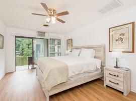 Lakehouse Condos，位于弗拉特罗克的酒店