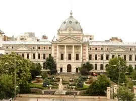 Premium Urban Living - Stylish Apartments at Universitate Prime Location