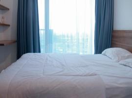 RedLiving Apartemen TreeParkCity - My Rooms Tower Alpine，位于Kebun Nanas的酒店