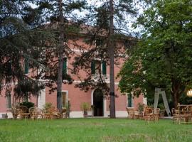 VILLA SAN SAVINO，位于克雷斯佩拉诺的酒店