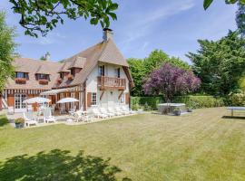 La Côte Fleurie - Five bedrooms garden and Jacuzzi - Tourgéville Plage，位于多维尔的别墅