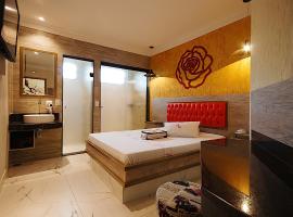 Red Rose Motel & hotel，位于Franco da Rocha的酒店
