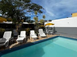 Suites Sol de Inverno Itaipuaçu，位于伊泰普阿苏的酒店