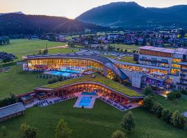 Aldiana Club Salzkammergut und GrimmingTherme，位于巴德米滕多夫的酒店