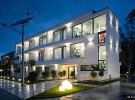 Aparthotel Paradise Dziwnówek，位于济夫努夫的酒店