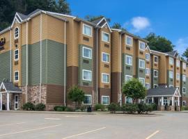 Sleep Inn & Suites Steubenville at the University，位于斯托本维尔的酒店