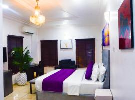 J Gibson Hotel，位于拉各斯Lekki Phase 1的酒店