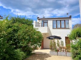 Dunes et Mer - Terrace, garden and free parking space，位于奥斯坦德的别墅