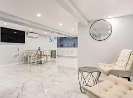 Stunning Central Home about 5 Mi to Penn Station!